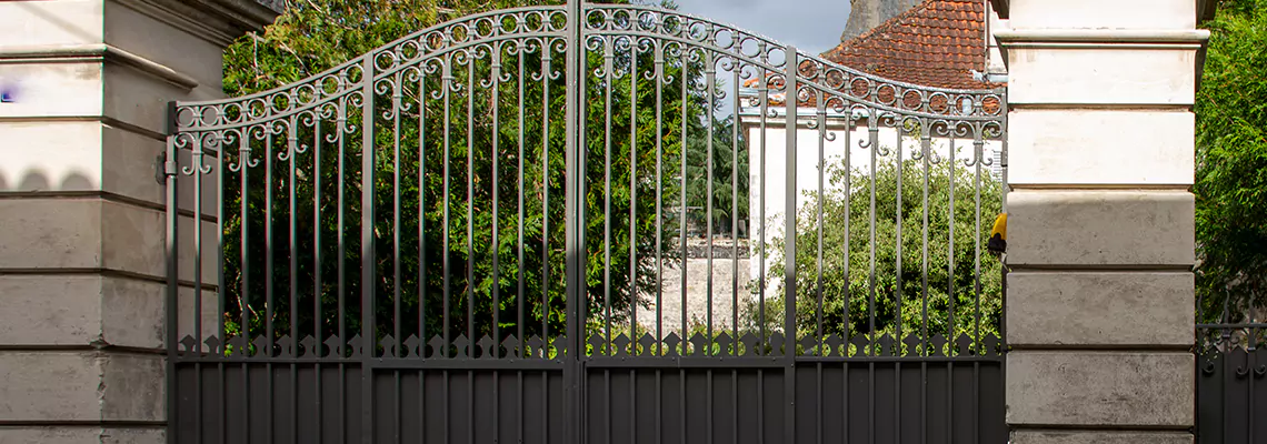 Wooden Swing Gate Repair in Harvey, IL